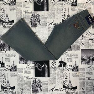 Lei Women's dark grey wash floral embroidery mid rise flared jeans y2k vintage